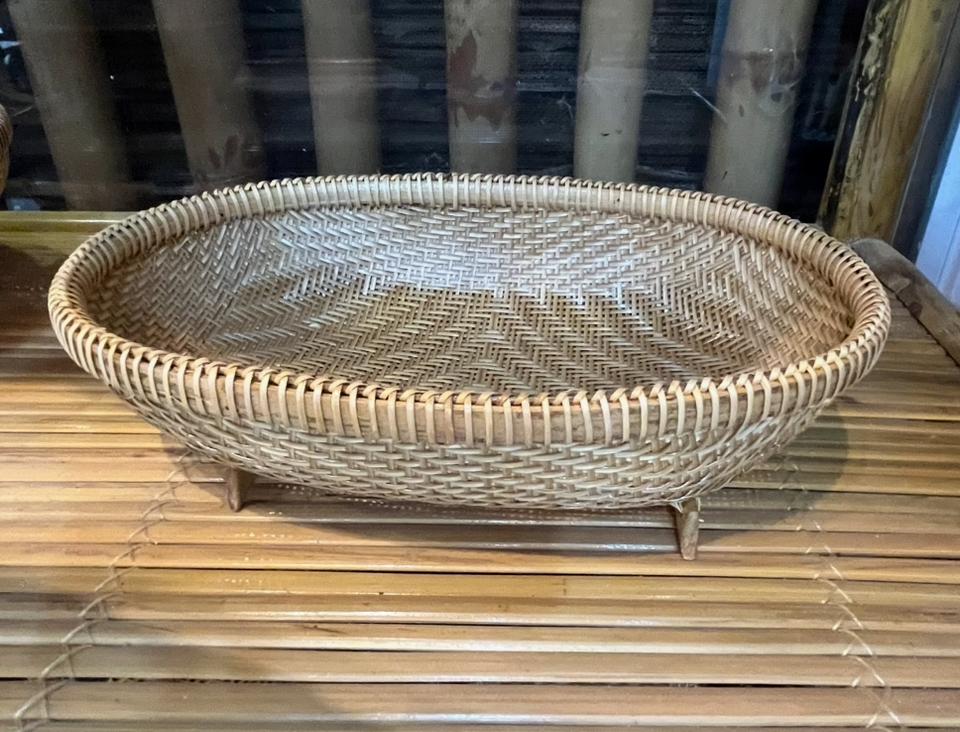 Corbeille ovale dorée - Fabriquée main au Vietnam