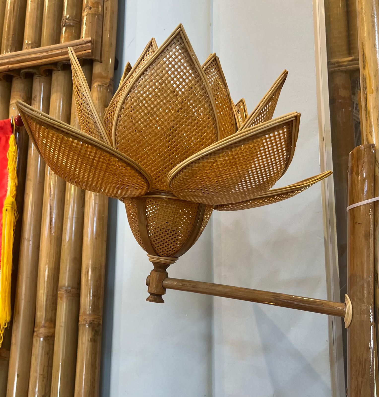 Appli Murale Lotus Nature  - Fabriquée main au Vietnam