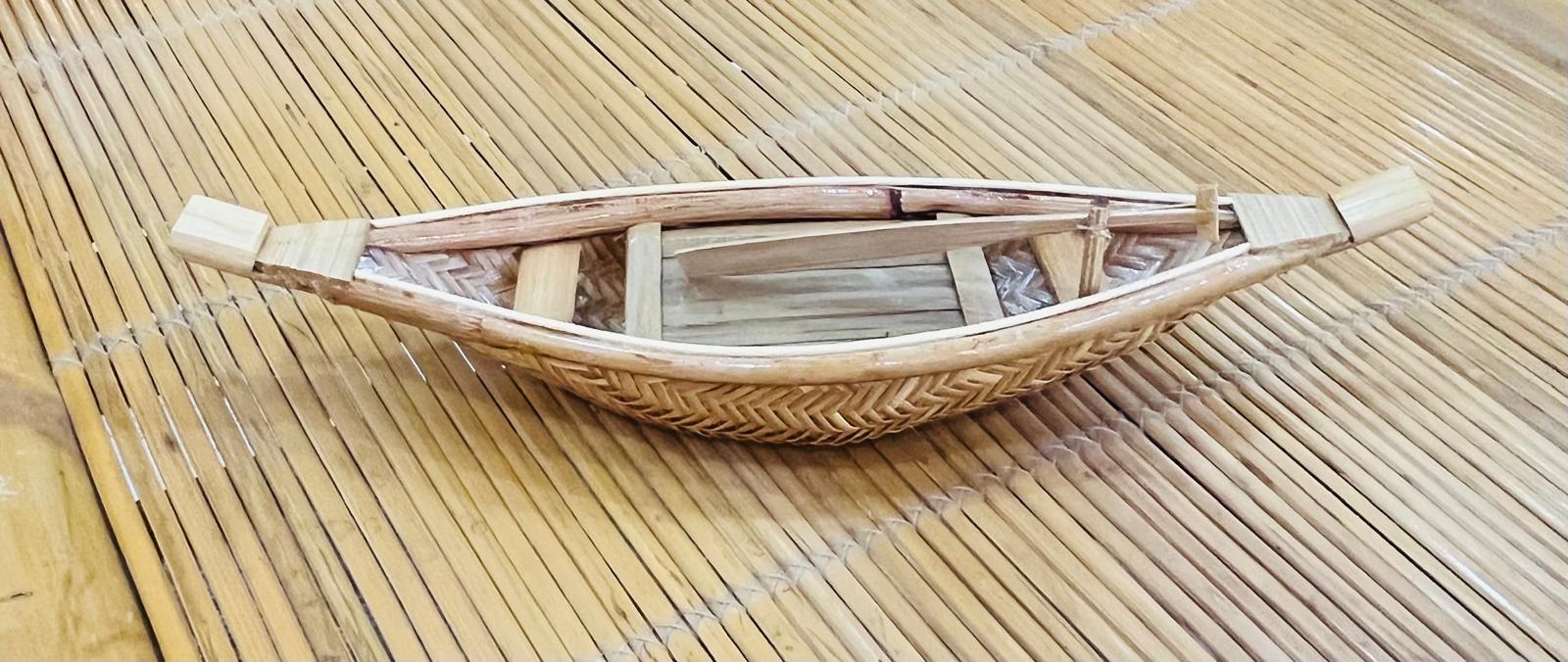 Bateau à Sushi - Fabriquée main au Vietnam