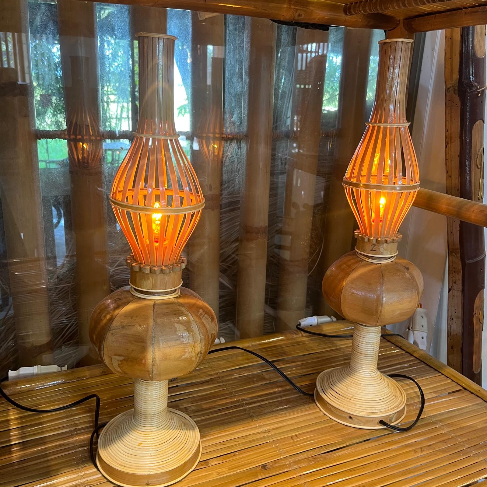 Lampes Les Jumelles Naturelles - Fabriquée main au Vietnam