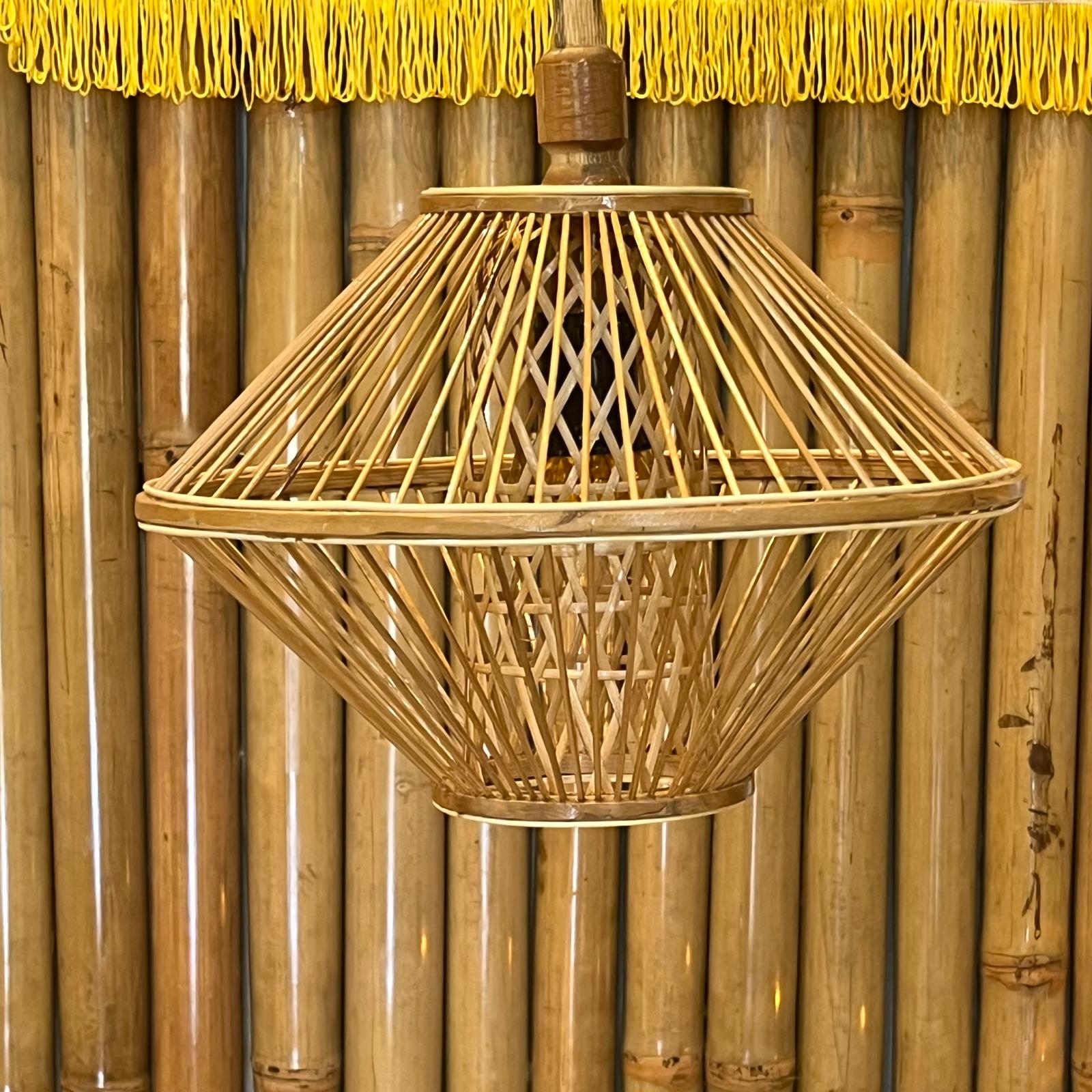 Suspension Bambou OVNI - Fabriquée main au Vietnam