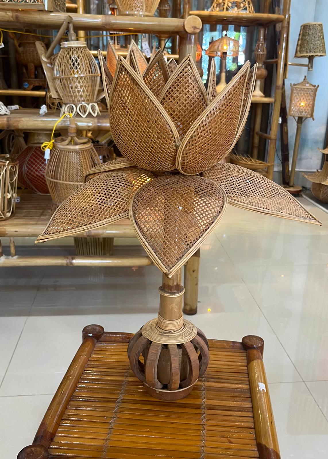 Lampes Pied de Lotus - Fabriquée main au Vietnam